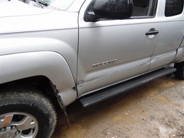 2005 TOYOTA TACOMA EXTRA CAB SR5 SILVER 4.0 MT 4WD Z19884
